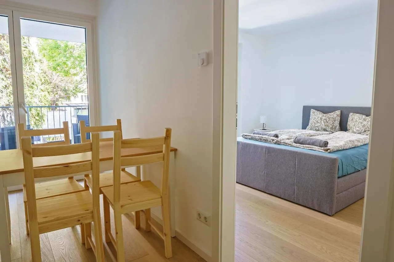 Vienna Living Apartments - Breitenseer Straße