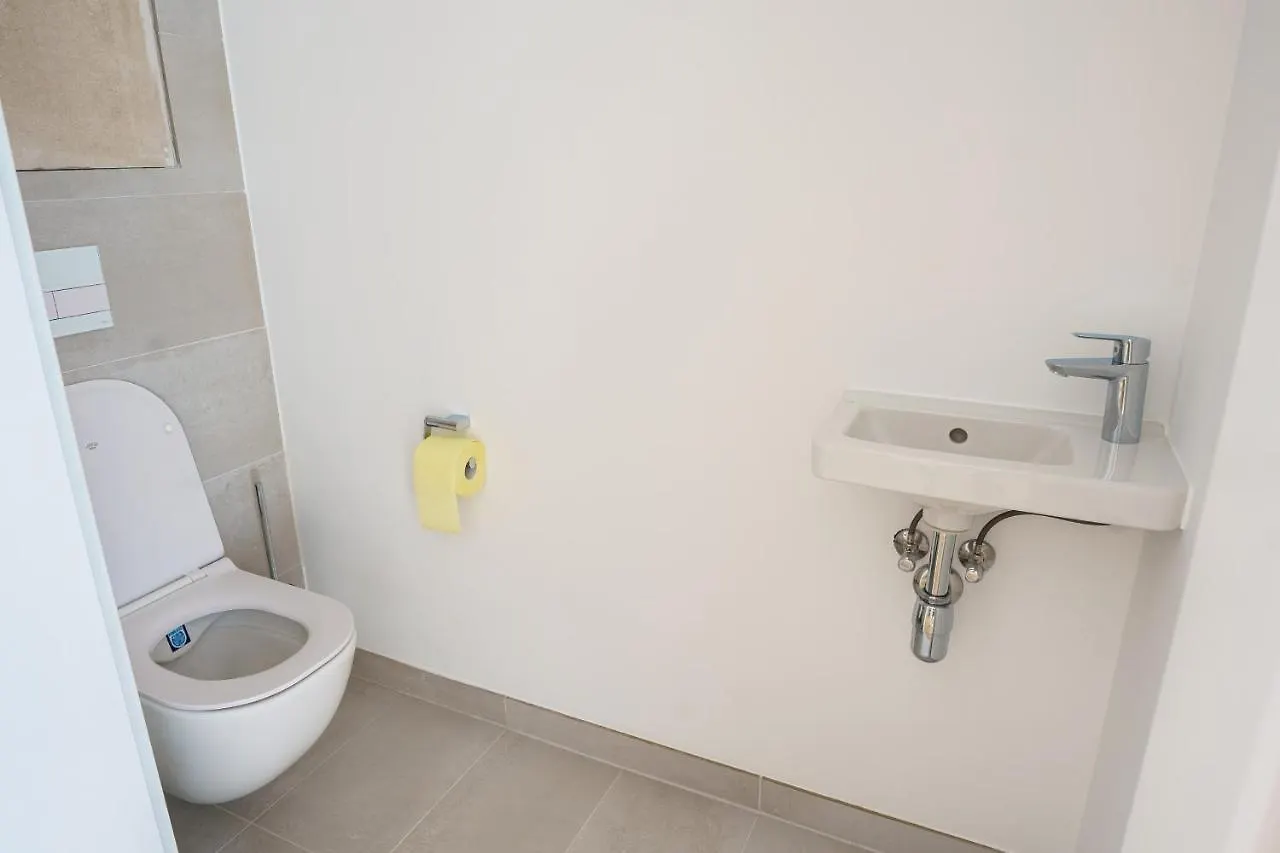 Vienna City Apartments 1140 비엔나 0*,  오스트리아